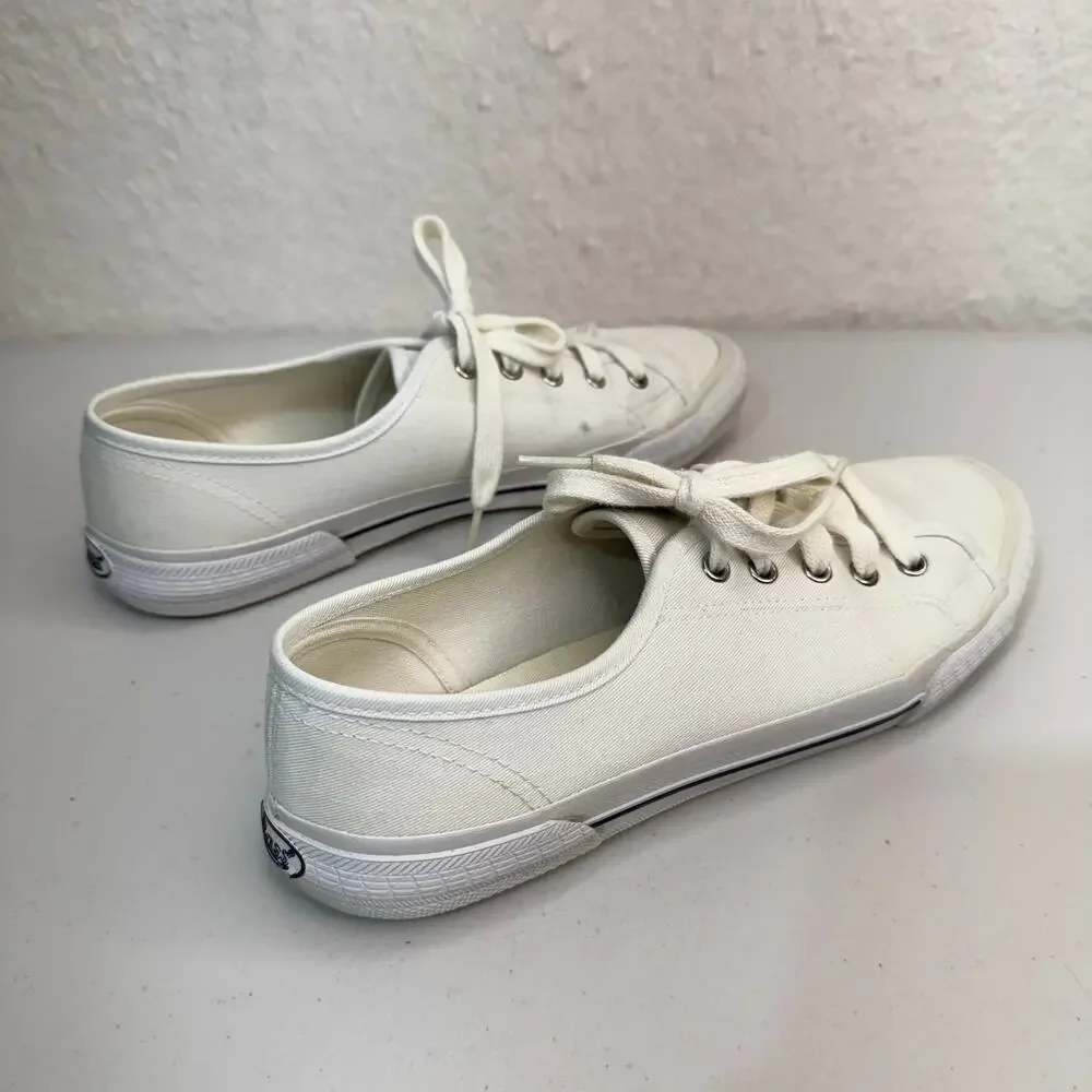 G.H. Bass White Canvas Low-Top Classic Sneakers Size 8.5 Classic Tennis Shoes
